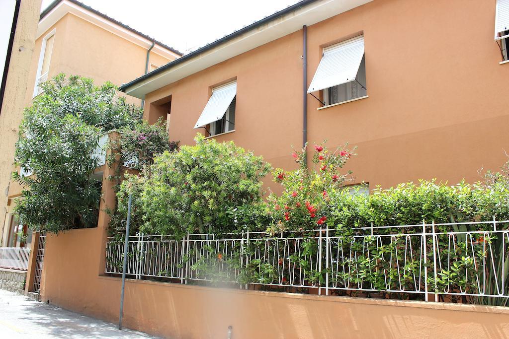 Soggiorno Tagliaferro Marciana Marina  Extérieur photo